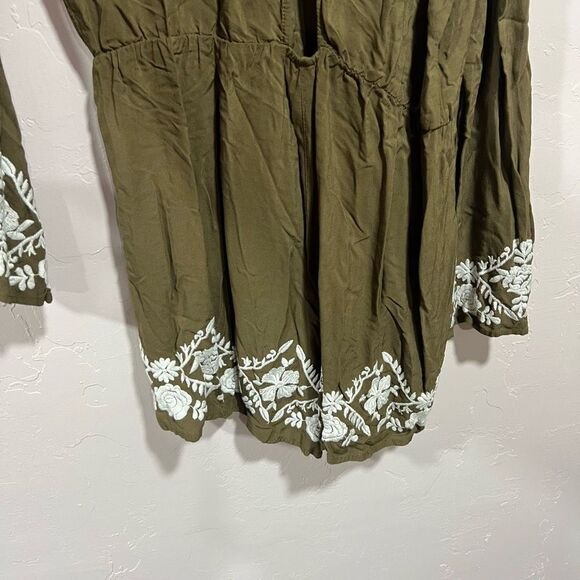 Love Tree Open Shoulder Long Sleeve Romper - Picture 7 of 7